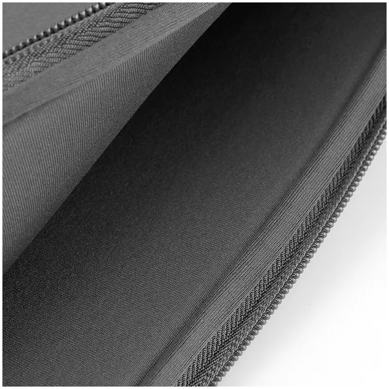 Slim Laptop Sleeve S77