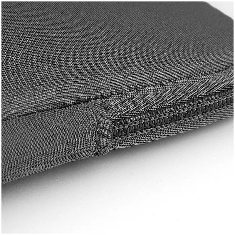 Slim Laptop Sleeve S77
